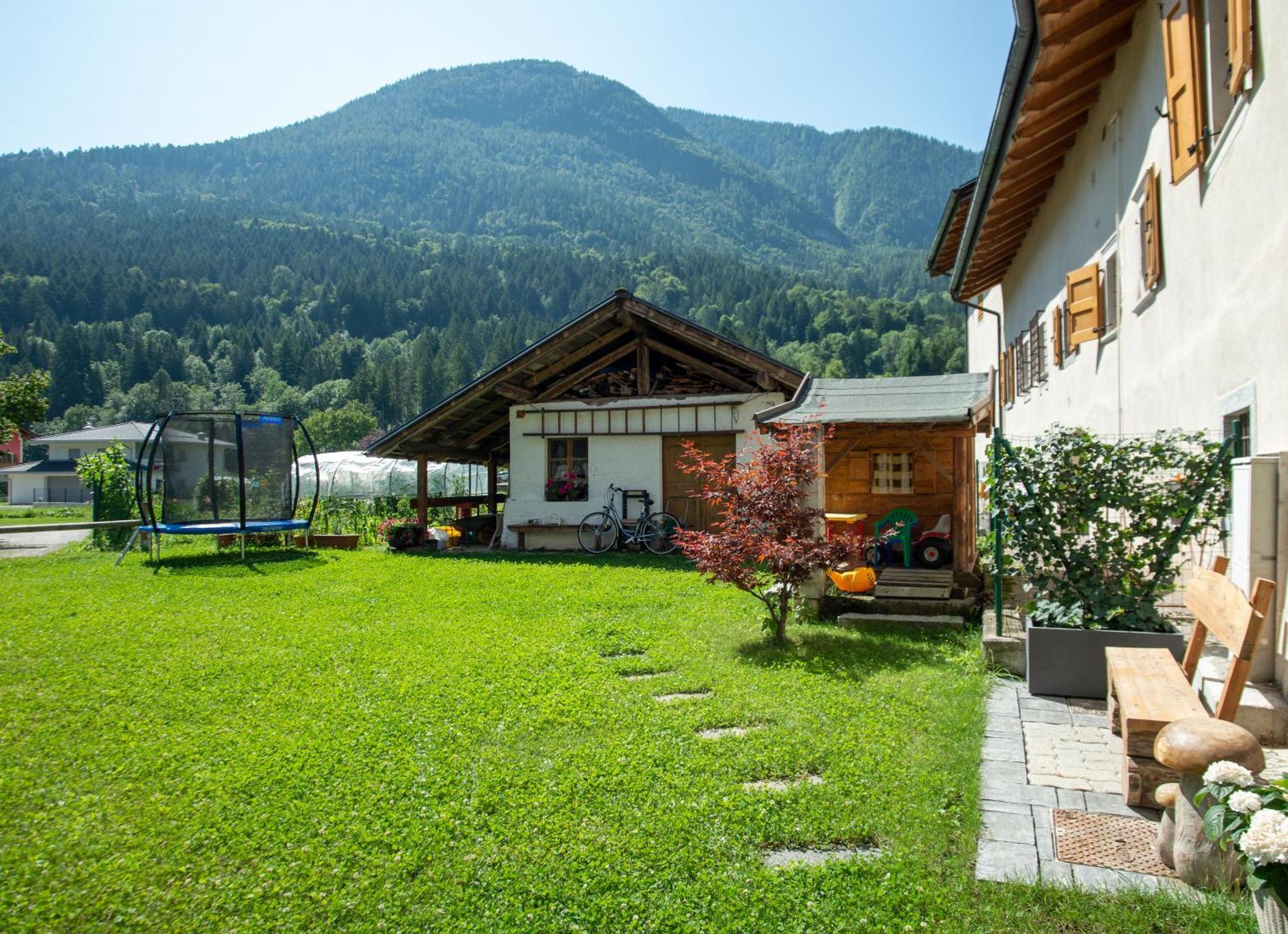 La Lesivera Bed And Breakfast Tione di Trento Kültér fotó